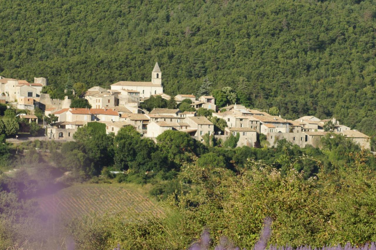 Готель La Claveliere Saint-Auban-sur-l'Ouveze Екстер'єр фото